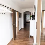 Hello Holidays - Penthouse - Bbq - Balkon - Parkplatz