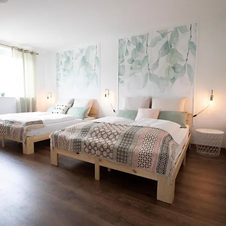 Apartment Smartfewo - Penthouse - Bbq - Balkon - Parkplatz