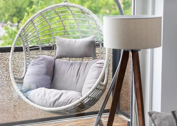 Smartfewo - Penthouse - Bbq - Balkon - Parkplatz Апартаменты *