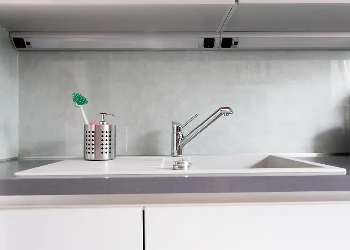 Smartfewo - Penthouse - Bbq - Balkon - Parkplatz Апартаменты Бад-Цвишенан