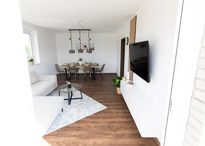 Smartfewo - Penthouse - Bbq - Balkon - Parkplatz Апартаменты Бад-Цвишенан